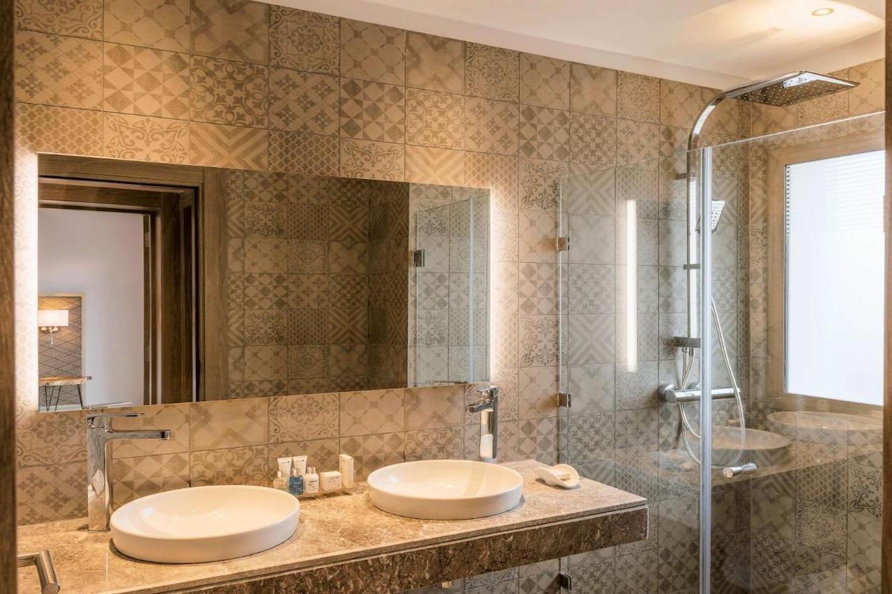 Radisson Blu Residences Эль-Хосейма Экстерьер фото